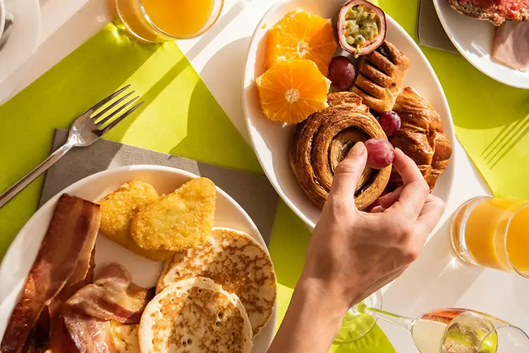A breakfast 2025