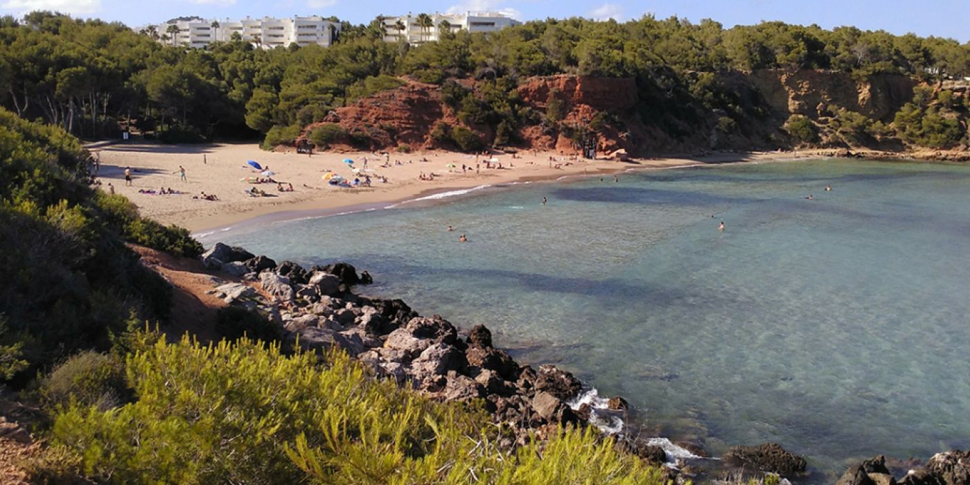 Tres playas en un día: de Es Canar a Cala Llenya