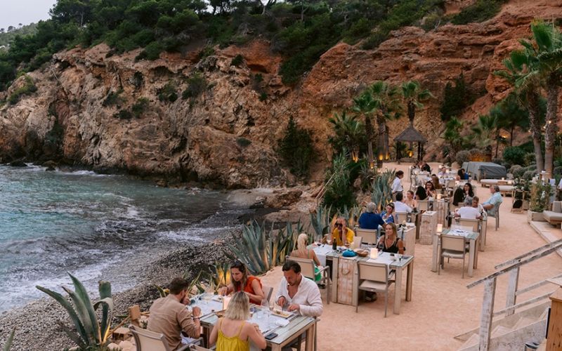 10 Charming restaurants in Santa Eulalia