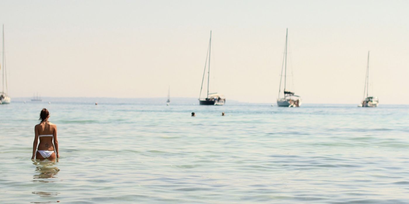 3 unspoilt beautiful beaches less than 15 minutes away by car from Es Canar